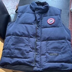 Canada Goose Men's Dark Blue Puffer Vest